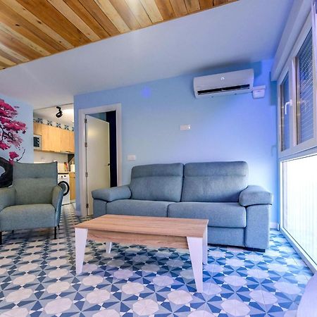Apartamentos Nirvana Y Averno Агілас Екстер'єр фото