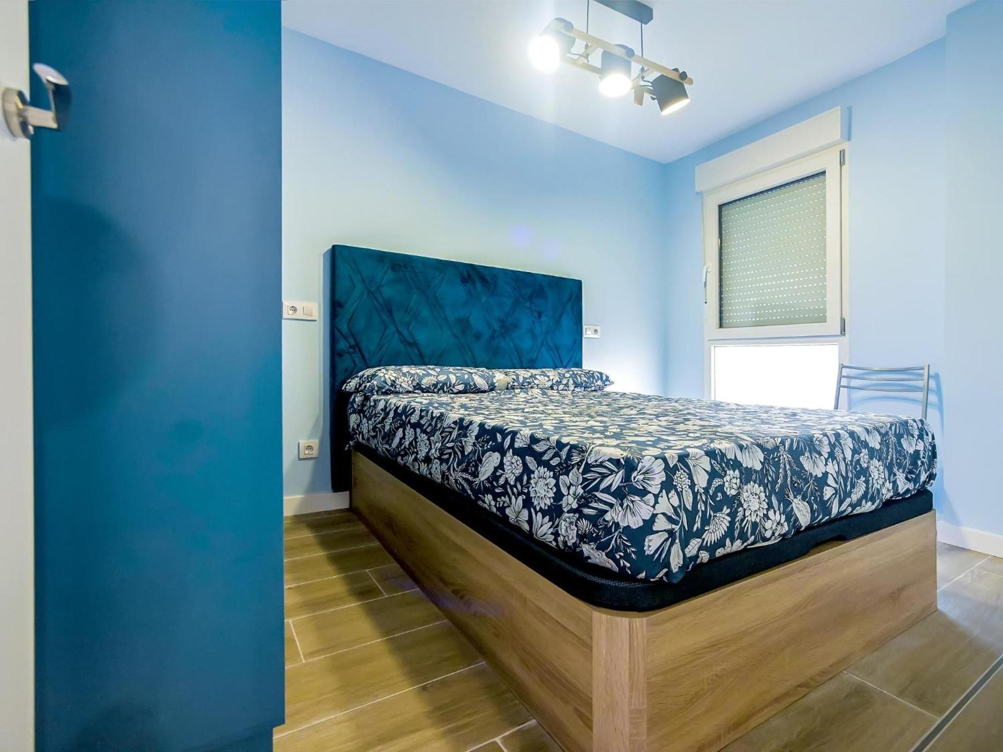 Apartamentos Nirvana Y Averno Агілас Екстер'єр фото