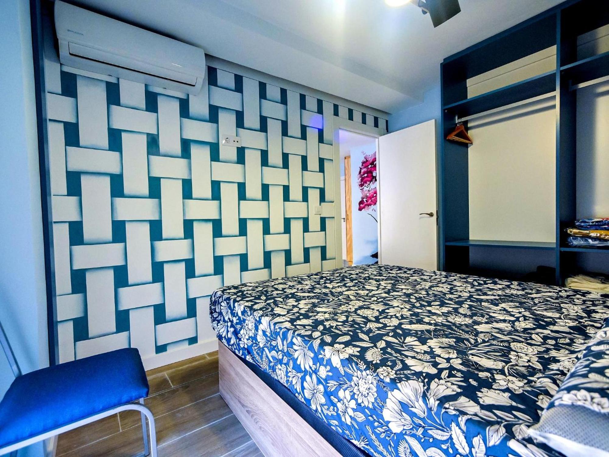 Apartamentos Nirvana Y Averno Агілас Екстер'єр фото