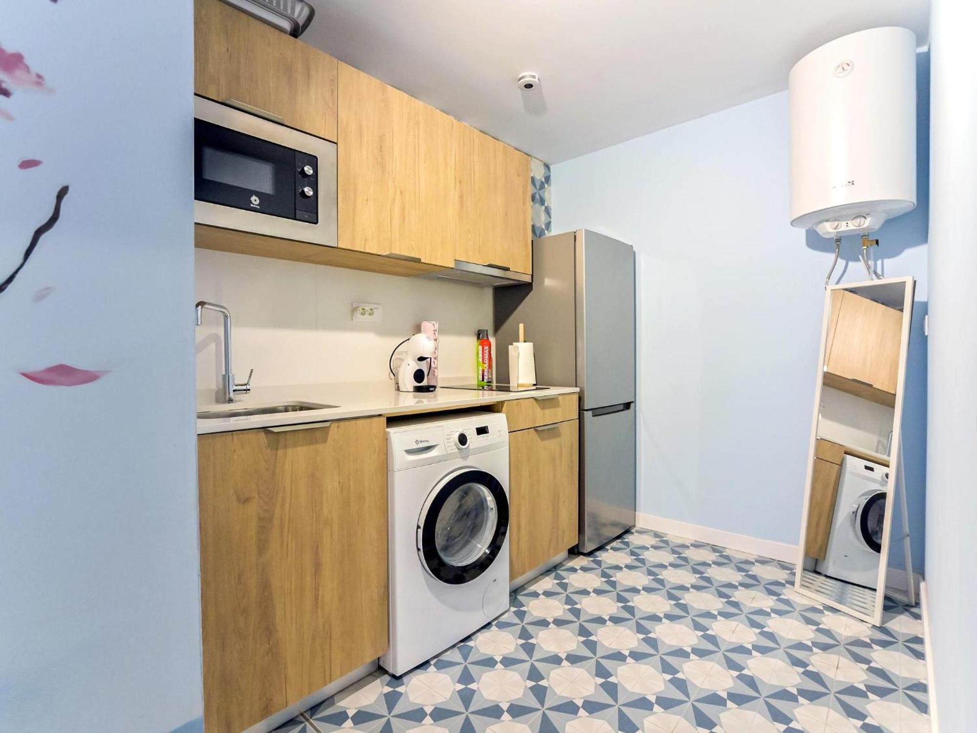Apartamentos Nirvana Y Averno Агілас Екстер'єр фото
